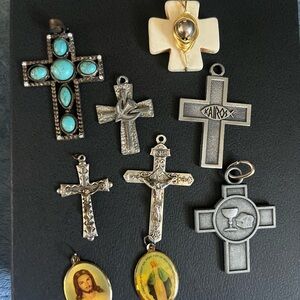 Vintage catholic religious cross pendant lot